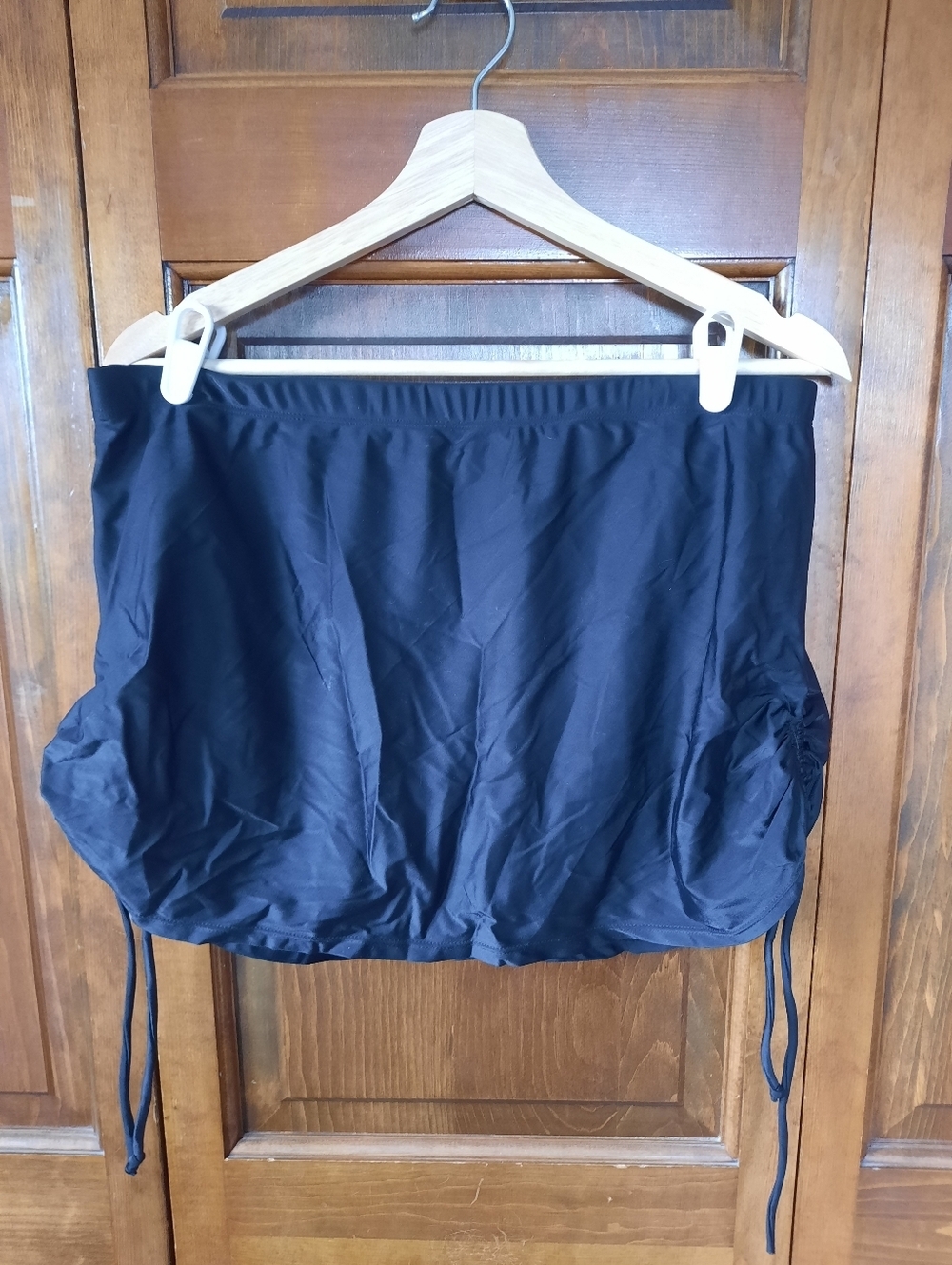 Mazu Black Swim Skirt Adjustable Scrunch Ruched Sides Size 18W